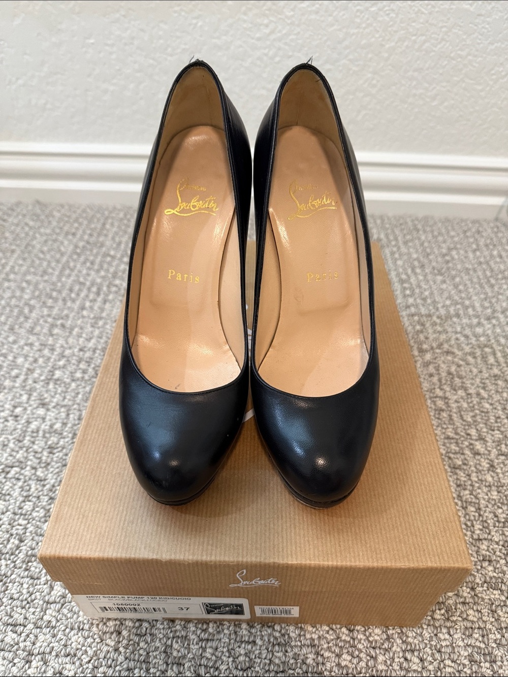 Christian Louboutin New Simple Pump 120 in black kid